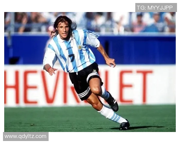 5号球衣的足球巨星是谁 他在赛场上的传奇与荣耀