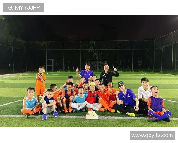 寿县第一球星足球馆周边交通便捷生活设施完善成为区域新兴休闲中心